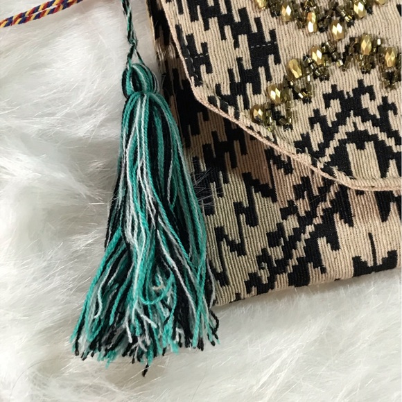 ☀️Beaded clutch with crossbody chain - Picture 4 of 12